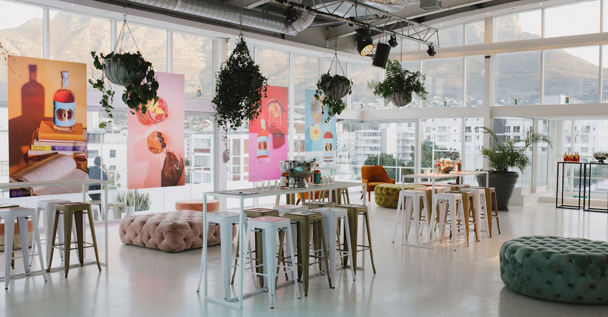 découvrez notre sélection de luminaires industriels pour plafonds, alliant style contemporain et fonctionnalité. idéaux pour éclairer votre espace de manière élégante et moderne, ces éclairages apportent une touche d'authenticité à votre décoration intérieure.